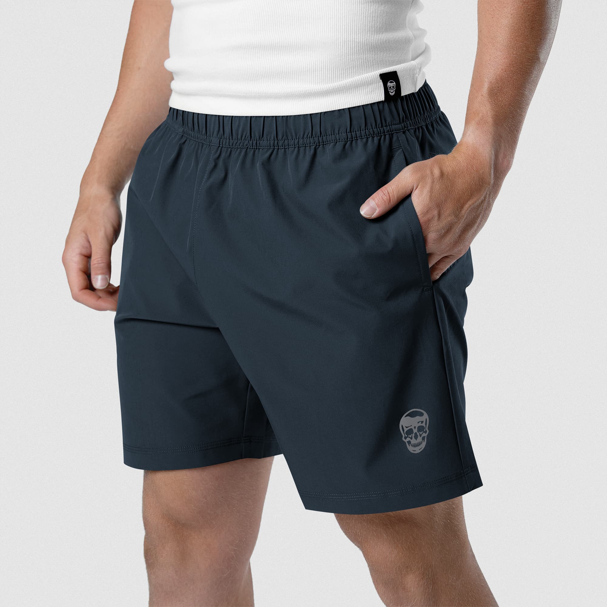 Front detail of Men's Conquer 7 Inch Shorts - Navy