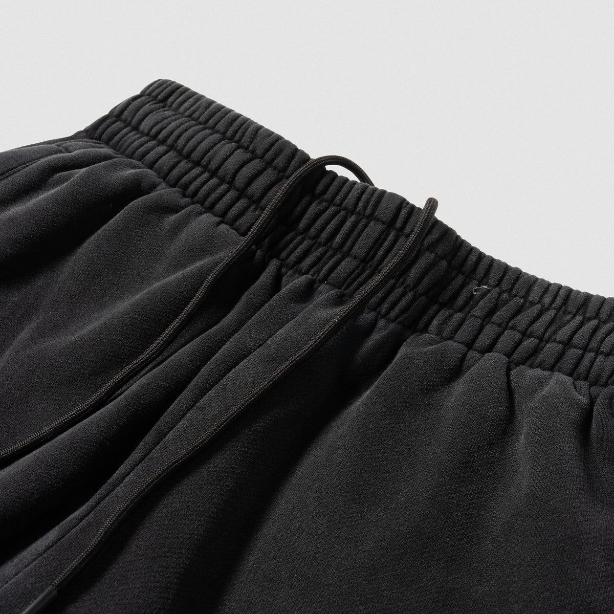 Close up of adjustable drawstrings on the women's Championship Wide-Leg Jogger