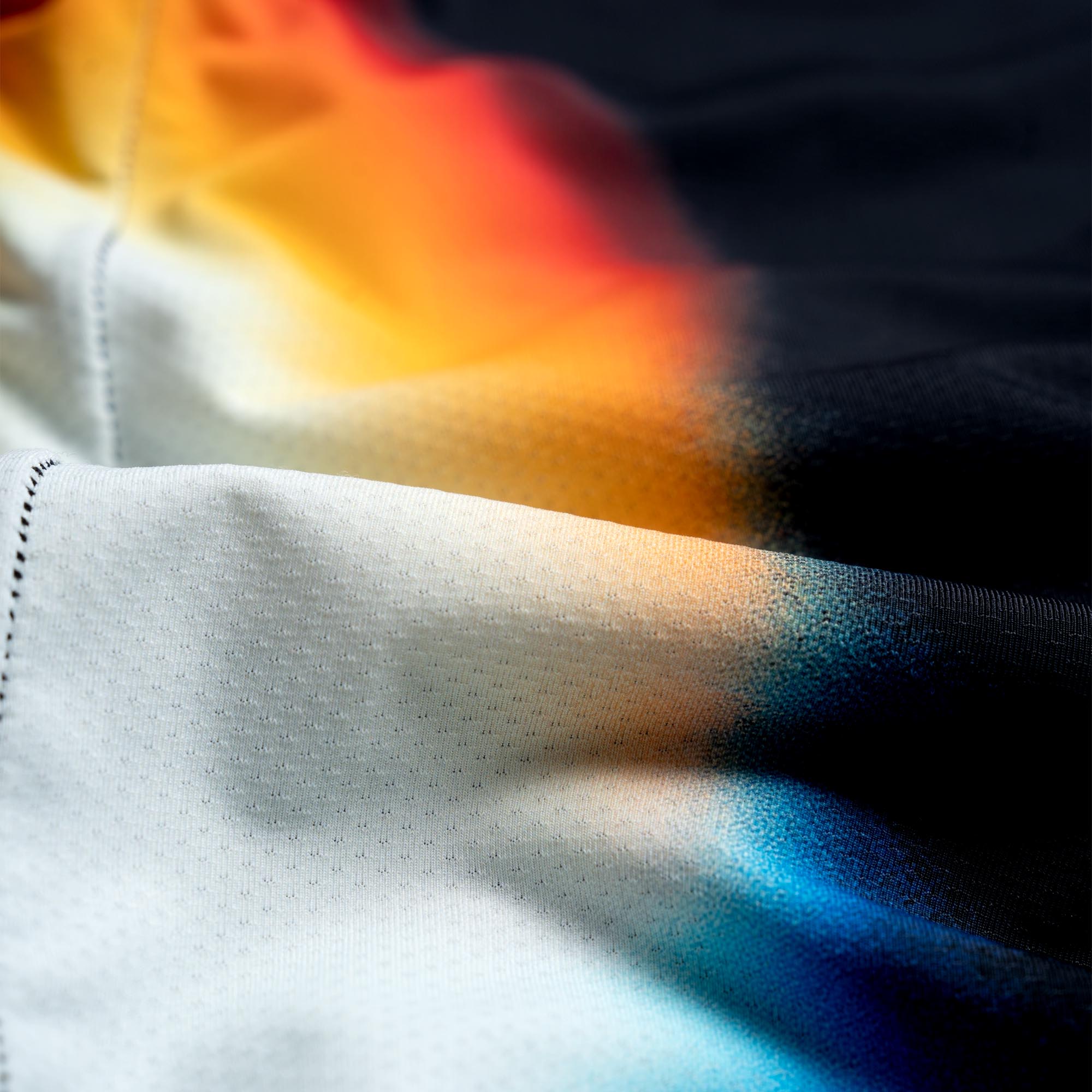 Full Length Solar Flare Training Tank