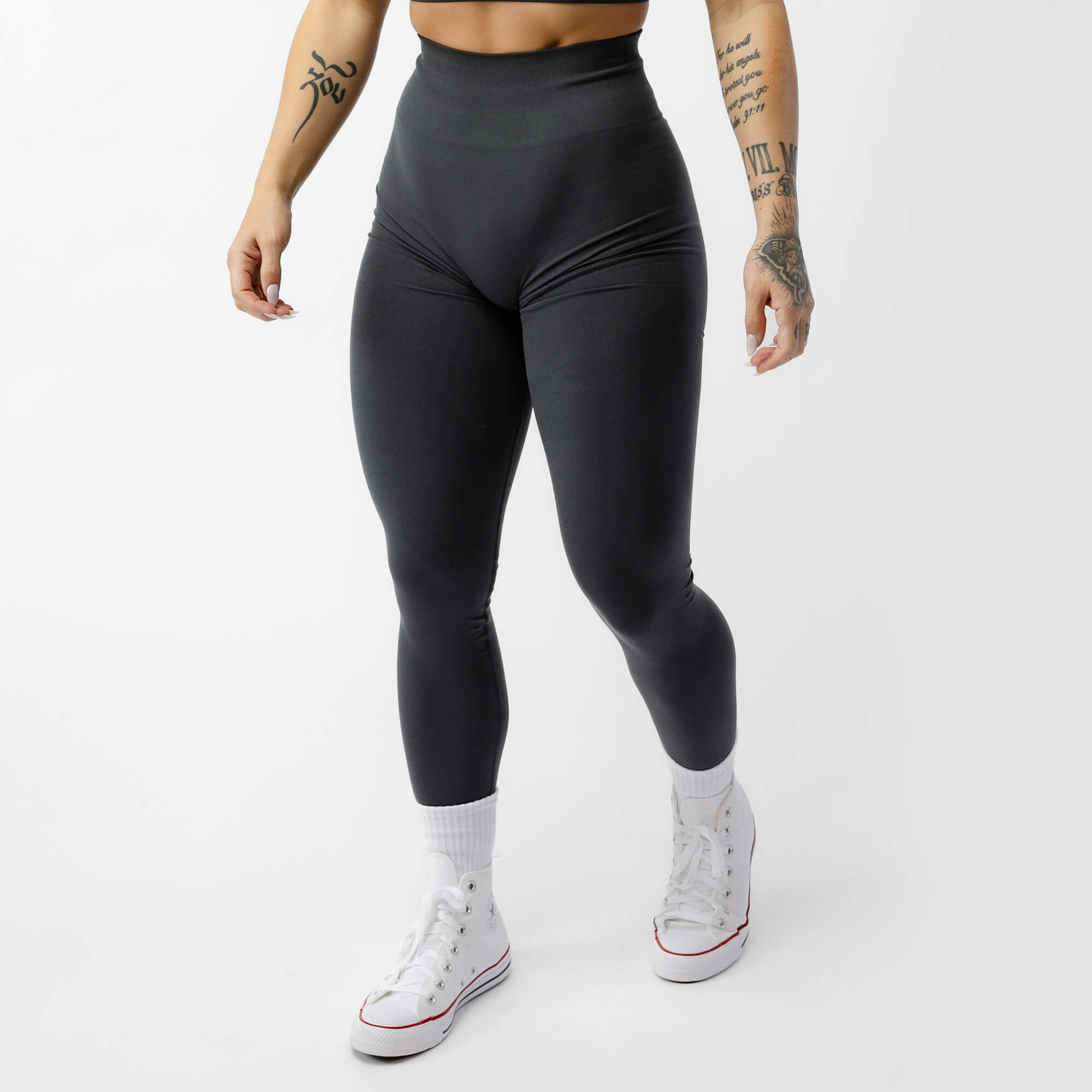Grey Gym Leggings & Tights. Nike CA