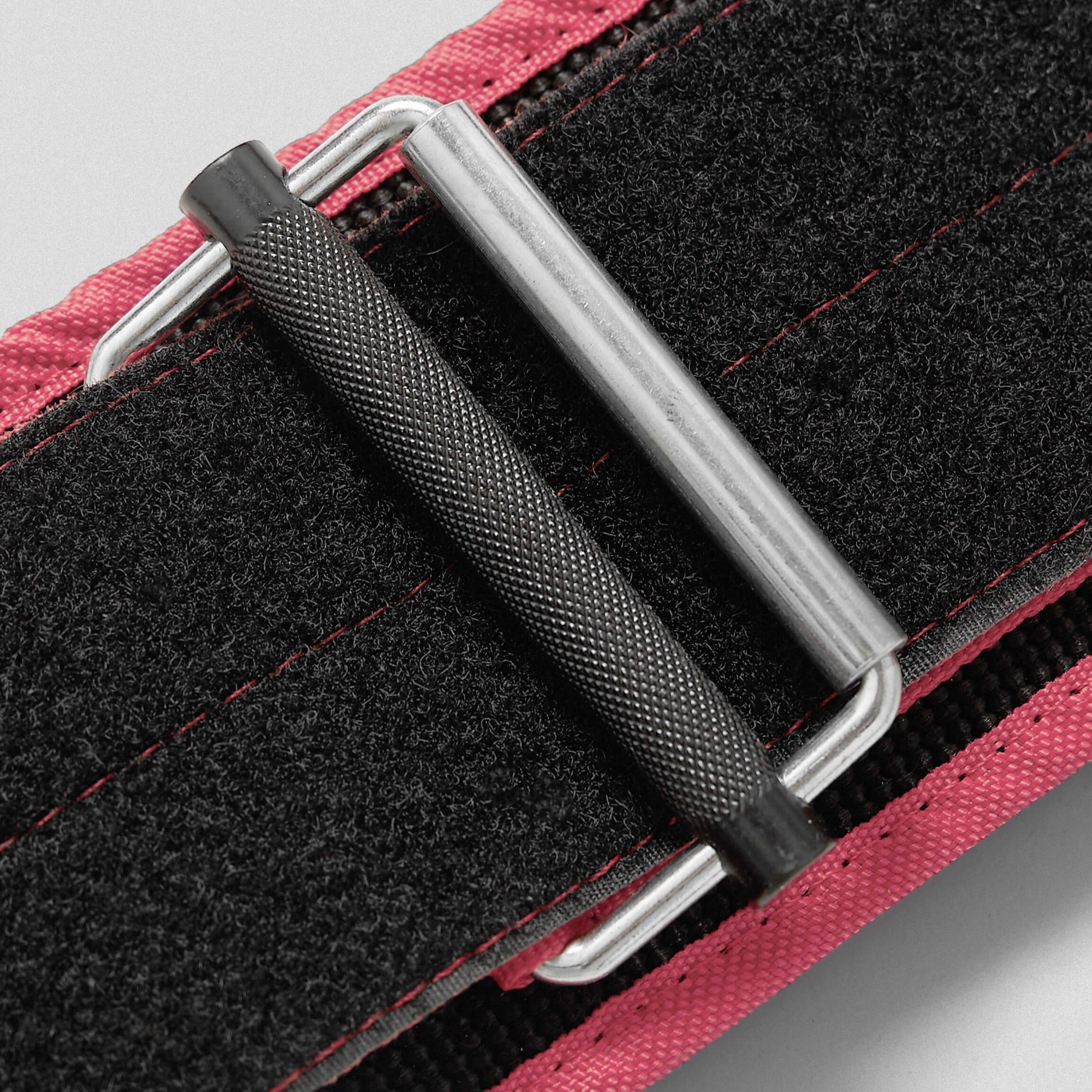 quick lock belt pink buckle detail